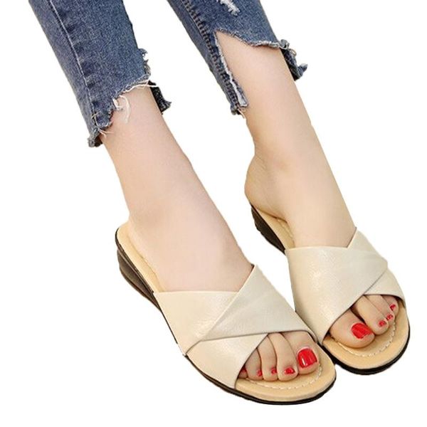slippers wearing flat women's shoes 2021 summer women retro bottomed sandals wedges non-slip open-toe shoes#e, Black
slippers wearing flat women's shoes 2021 summer women retro bottomed sandals wedges non-slip open-toe shoes#e, Black