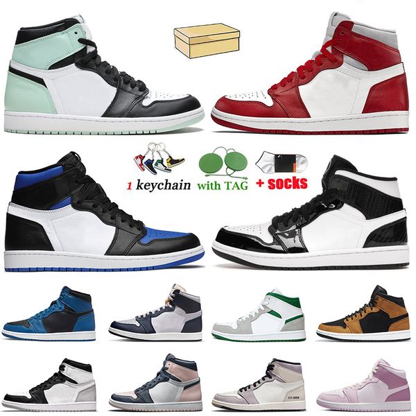 with box sock 2022 jumpman 1s mens women basketball shoes 1 chenille high og nrg igloo mid white black racer blue carbon fiber patent bred o
with box sock 2022 jumpman 1s mens women basketball shoes 1 chenille high og nrg igloo mid white black racer blue carbon fiber patent bred o