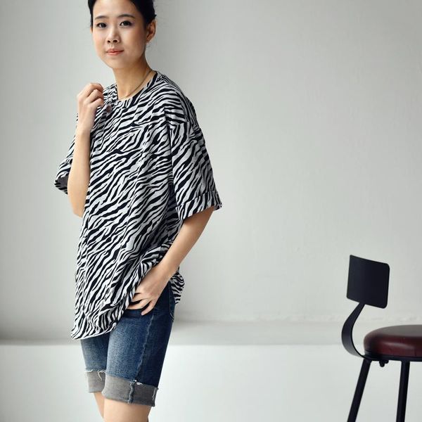 women's t-shirt micoco t1253c leisure art fashion zebra print loose comfortable round neck short sleeves, White
women's t-shirt micoco t1253c leisure art fashion zebra print loose comfortable round neck short sleeves, White