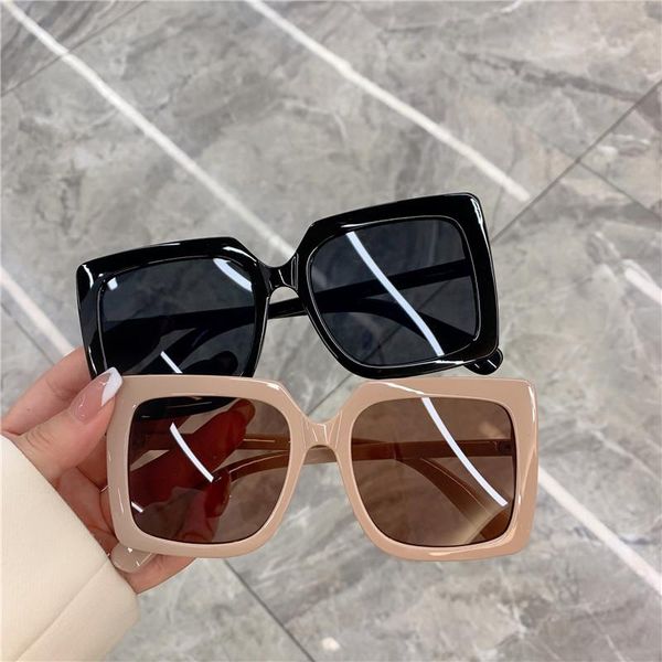 sunglasses 2021 vintage square fashion women luxury design hight quality beige shades sun glasses latest uv400, White;black
sunglasses 2021 vintage square fashion women luxury design hight quality beige shades sun glasses latest uv400, White;black