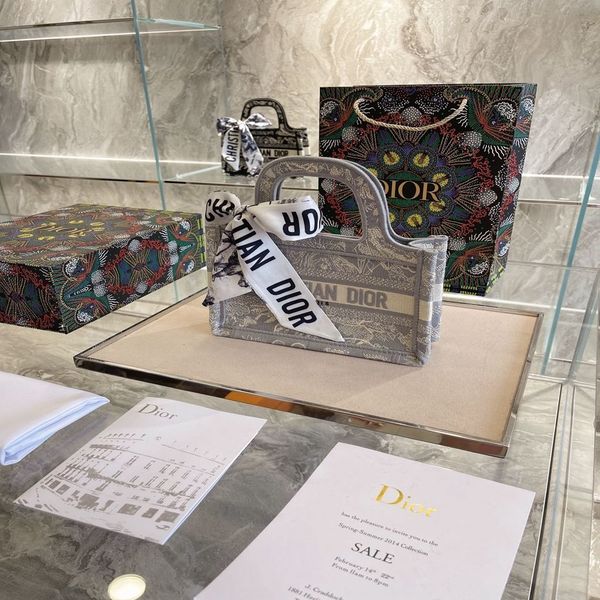 bags with foreign style women's bags new 2021 famous brand hand-held women's bags tiger embroidery women luxurys designers ysj
bags with foreign style women's bags new 2021 famous brand hand-held women's bags tiger embroidery women luxurys designers ysj