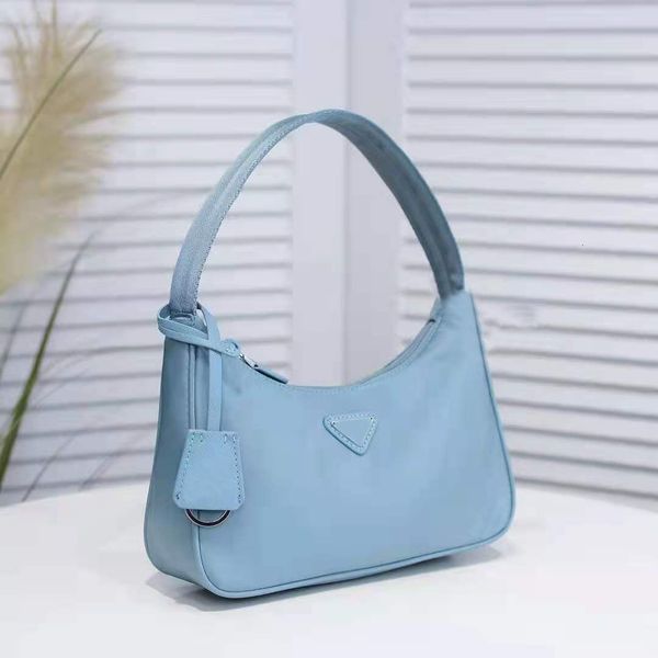 2021 hobo women shoulder bag re-edition designers tote prad handbags nylon presbyopic purse lady messenger bags
2021 hobo women shoulder bag re-edition designers tote prad handbags nylon presbyopic purse lady messenger bags