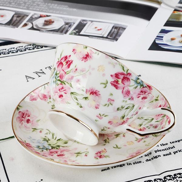 flower design european bone china coffee set grade porcelain cup and saucer luxury gifts pearl glaze cups & saucers
flower design european bone china coffee set grade porcelain cup and saucer luxury gifts pearl glaze cups & saucers