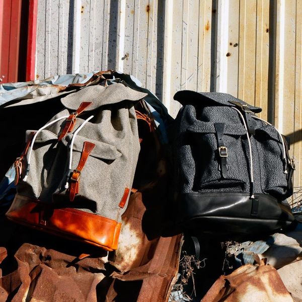 school bags cdrrl red super quality 50cm*40cm*11cm vintage waterproof heavy canvas backpack computer travel bag
school bags cdrrl red super quality 50cm*40cm*11cm vintage waterproof heavy canvas backpack computer travel bag