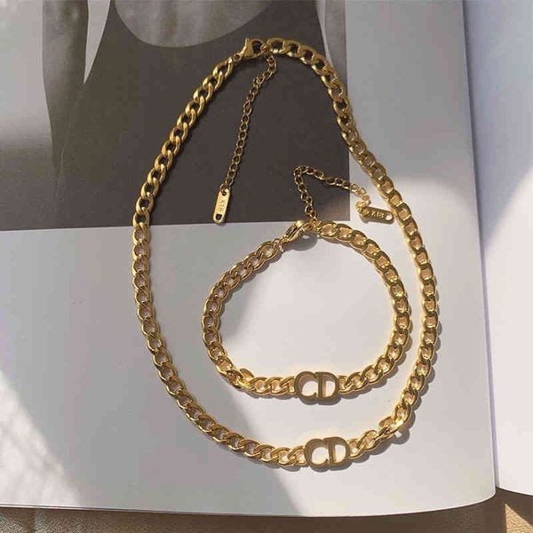 factory specials aa titanium steel furnace 18k real gold plating letter necklace clavicle chain strong color protection bracelet set tempera, Black
factory specials aa titanium steel furnace 18k real gold plating letter necklace clavicle chain strong color protection bracelet set tempera, Black