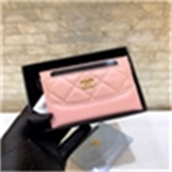 pink wandering bag series tire leather card case wallet a84386 real leather compact long wallets chain wallet pouches, Red;black
pink wandering bag series tire leather card case wallet a84386 real leather compact long wallets chain wallet pouches, Red;black
