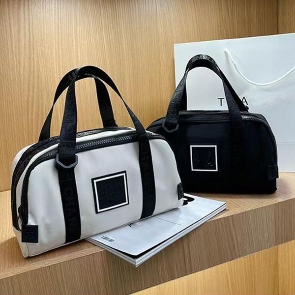 women's shoulder bags oxford female purse handle designer leisure handbags ladies totes sac a mai waist
women's shoulder bags oxford female purse handle designer leisure handbags ladies totes sac a mai waist