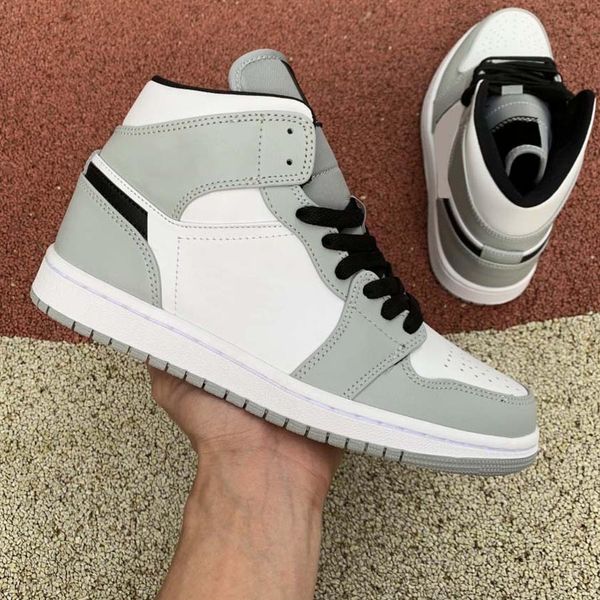 new bio hack royal toe pine green jumpman 1s mens women basketball shoes court purple obsidian 1 unc tie dye luck green sports sneakersfh0u
new bio hack royal toe pine green jumpman 1s mens women basketball shoes court purple obsidian 1 unc tie dye luck green sports sneakersfh0u