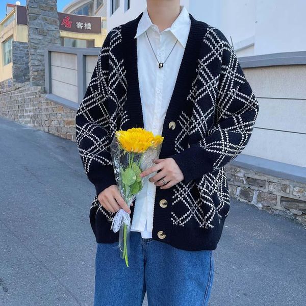men's sweaters explosive japanese sweater lazy style 2021 loose retro cardigan for outer wear men, White;black
men's sweaters explosive japanese sweater lazy style 2021 loose retro cardigan for outer wear men, White;black
