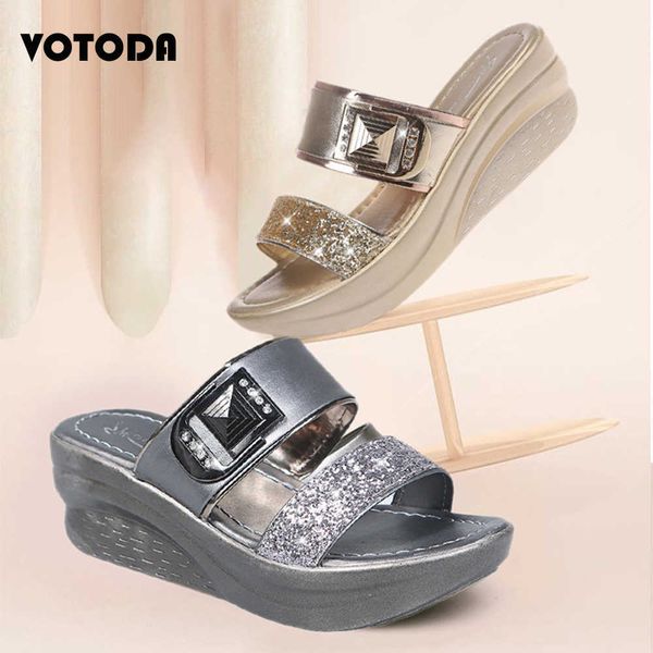 summer women sequins slippers wedges platform flip flops bling high heel slides pu soft casual shoes ladies outdoor sandals y0731, Black
summer women sequins slippers wedges platform flip flops bling high heel slides pu soft casual shoes ladies outdoor sandals y0731, Black