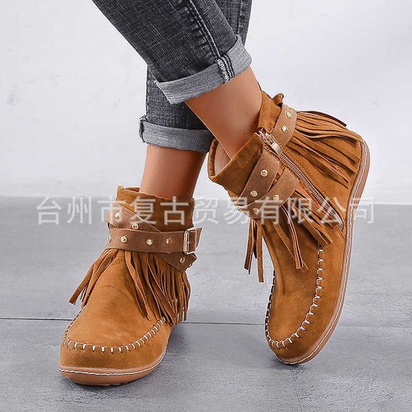 2020 new hand sewn tassel short children's flat bottom willow nail buckle middle tube martin boots, Black
2020 new hand sewn tassel short children's flat bottom willow nail buckle middle tube martin boots, Black