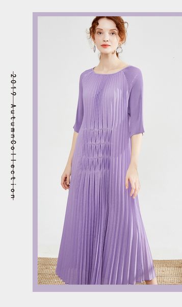 dress big plait fold loose with half sleeves hand pleats, Black;gray