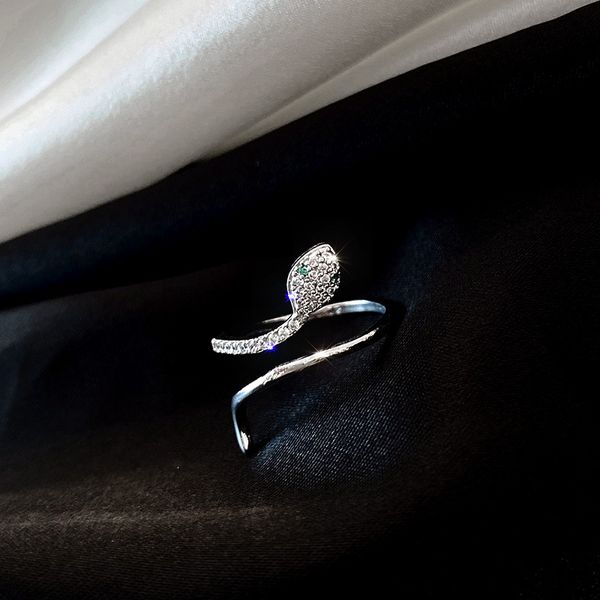 s2595 fashion jewelry women snake ring copper inlaid zircon opening adjustable snakes rings, Silver
s2595 fashion jewelry women snake ring copper inlaid zircon opening adjustable snakes rings, Silver