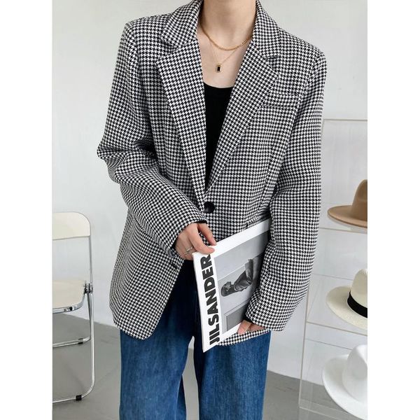 women's suits & blazers mooirue autumn elegant women houndstooth blazer long sleeve plaid loose suit coat, White;black
women's suits & blazers mooirue autumn elegant women houndstooth blazer long sleeve plaid loose suit coat, White;black