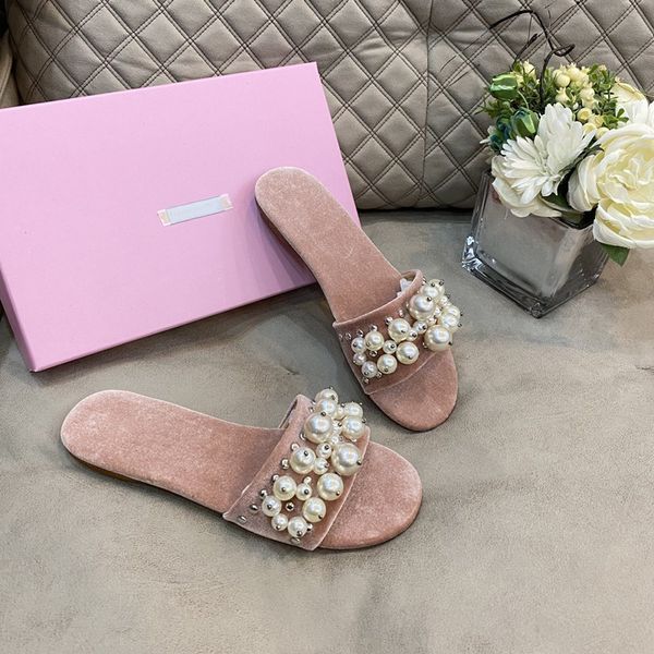 2021 spring and summer new mm same style woolly slippers leisure fashion pearl flat bottom breathable one line with sandals 2jry zmm, Black
2021 spring and summer new mm same style woolly slippers leisure fashion pearl flat bottom breathable one line with sandals 2jry zmm, Black