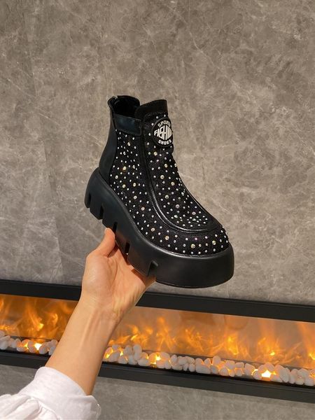 boots large size 40 ladies short spring and summer fashion wild mesh breathable thick-soled, Black
boots large size 40 ladies short spring and summer fashion wild mesh breathable thick-soled, Black