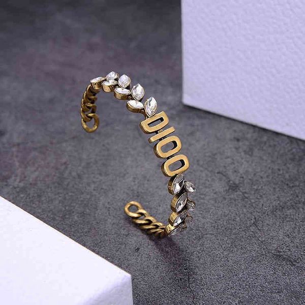 factory specials aa letter open style bracelet wheat ear inlaid with diamond lovers' hand ornaments wind women's gift, Black
factory specials aa letter open style bracelet wheat ear inlaid with diamond lovers' hand ornaments wind women's gift, Black