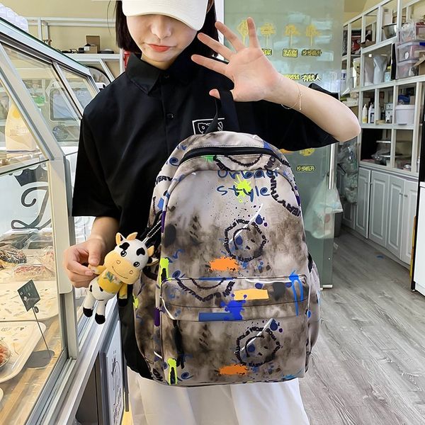 new style schoolbag women's fashion printed pattern high school student backpack canvas large capacity men's backpack
new style schoolbag women's fashion printed pattern high school student backpack canvas large capacity men's backpack