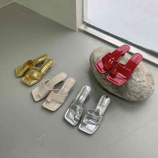 square clip tow women sandals thin low heels shallow slippers casual summer flip flops pumps beach shoes woman sandals size 39 210513, Black
square clip tow women sandals thin low heels shallow slippers casual summer flip flops pumps beach shoes woman sandals size 39 210513, Black