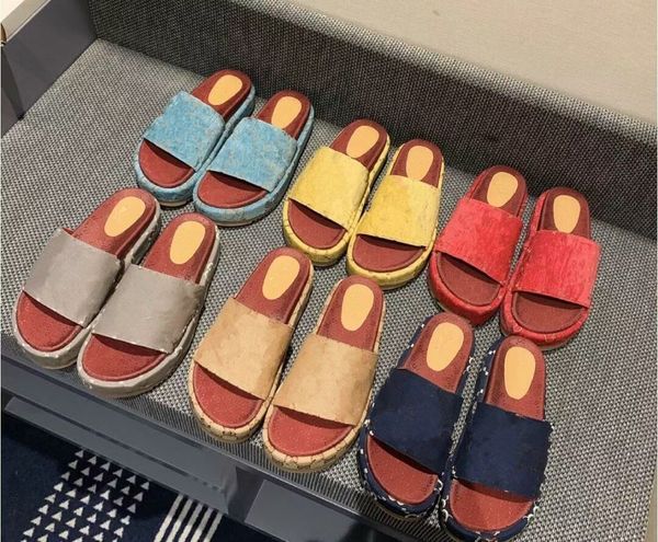 2021 womens classic sandals luxury women slippers flat embroidery slipper black thick soled designers canvas platform shallow beach leisure
2021 womens classic sandals luxury women slippers flat embroidery slipper black thick soled designers canvas platform shallow beach leisure