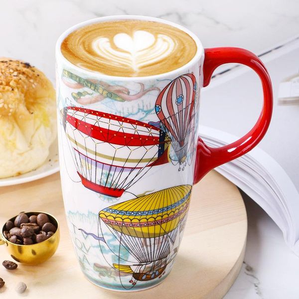 mugs hand-painted style cup large-capacity coffee milk water with lid modern minimalist office household couple ceramic mug
mugs hand-painted style cup large-capacity coffee milk water with lid modern minimalist office household couple ceramic mug