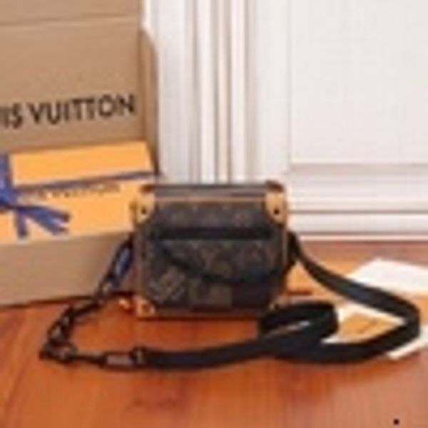 libobo6_1 w36p m60395 backpacks handbags iconic handles shoulder bags totes cross body bag clutches evening oxidized leather business, Red;black
libobo6_1 w36p m60395 backpacks handbags iconic handles shoulder bags totes cross body bag clutches evening oxidized leather business, Red;black