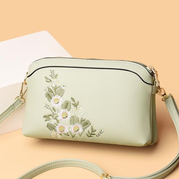 evening bags embroidery flower handbag fashion small fresh diagonal one-shoulder square bag western style women's single shoulder
evening bags embroidery flower handbag fashion small fresh diagonal one-shoulder square bag western style women's single shoulder
