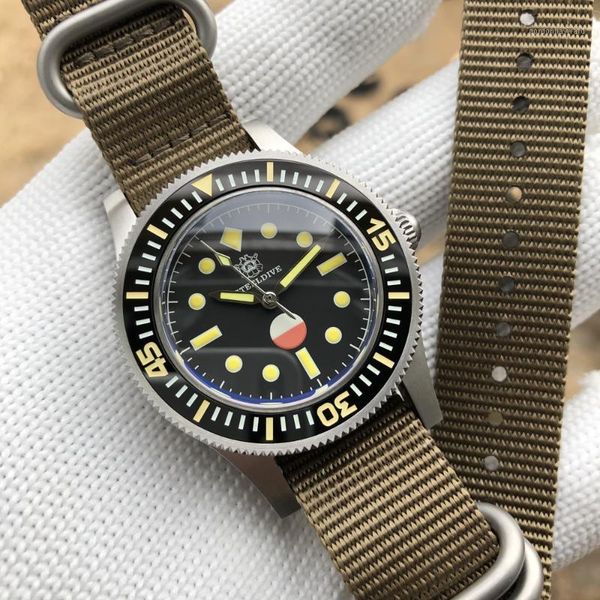 watch men hygrometer special version japan nh35a mechanical wristwatch sapphire crystal diver 300m fifty fathom wristwatches, Slivery;brown
watch men hygrometer special version japan nh35a mechanical wristwatch sapphire crystal diver 300m fifty fathom wristwatches, Slivery;brown