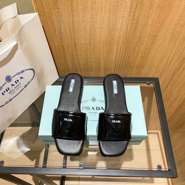 2021 new triangle slippers women flat bottom sandals for wear muller shoes students, Black
2021 new triangle slippers women flat bottom sandals for wear muller shoes students, Black