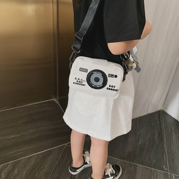 2021children's 2021 new fashion messenger little boy girl's shoulder korean trendy camera shape cross bag
2021children's 2021 new fashion messenger little boy girl's shoulder korean trendy camera shape cross bag
