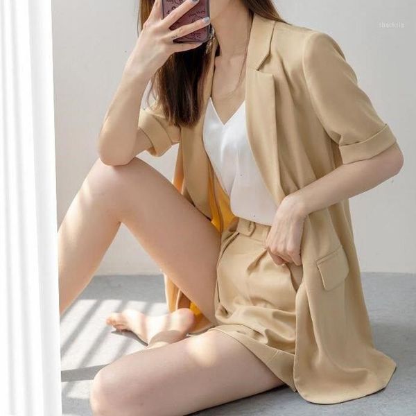 women's tracksuits 2021 summer plus size thin short-sleeved small suit outer fat sister casual shorts two-piece, Gray
women's tracksuits 2021 summer plus size thin short-sleeved small suit outer fat sister casual shorts two-piece, Gray