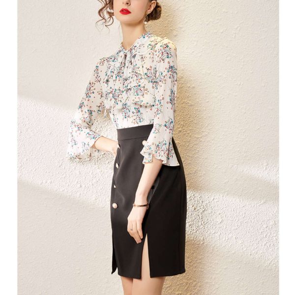 dress dresstwo-piece in early spring with ruffle, ribbon and floral pattern, Black;gray
dress dresstwo-piece in early spring with ruffle, ribbon and floral pattern, Black;gray