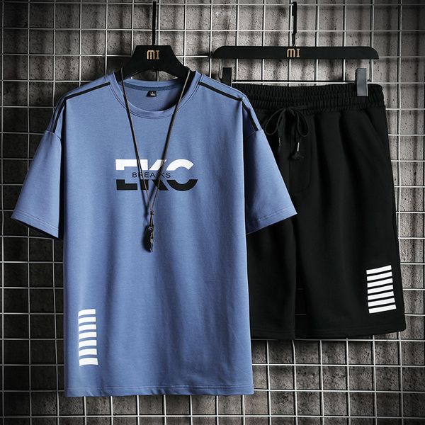 men's tracksuits 2021 men's casual breathable ensemble sportsuit 2 because striped training sleeve short t-shirts define cool summ, Gray
men's tracksuits 2021 men's casual breathable ensemble sportsuit 2 because striped training sleeve short t-shirts define cool summ, Gray