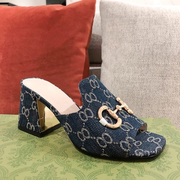 2021ss fashion trend sandals slippers for women designer black and white beach flip flops slipper quality
2021ss fashion trend sandals slippers for women designer black and white beach flip flops slipper quality