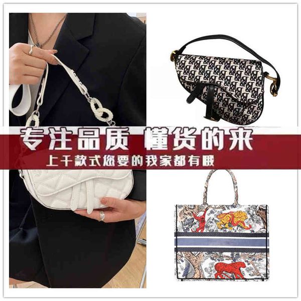 luxury herme handbags and storage women's saddle shopping embroidered canvas wide shoulder belt old flower montain 30 bo
luxury herme handbags and storage women's saddle shopping embroidered canvas wide shoulder belt old flower montain 30 bo