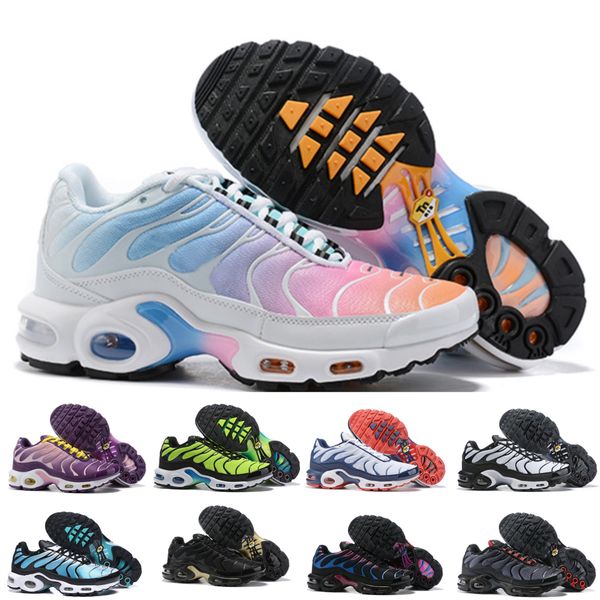2021 classic mens tn shoes tns plus triple black white sneaker vapores be true man chaussures requin sports trainer shoe
2021 classic mens tn shoes tns plus triple black white sneaker vapores be true man chaussures requin sports trainer shoe