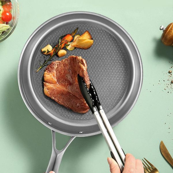 pans titanium frying pan,high-quality kitchen cookware,nonstick pan fried steak and egg,induction compatible for restaurant
pans titanium frying pan,high-quality kitchen cookware,nonstick pan fried steak and egg,induction compatible for restaurant