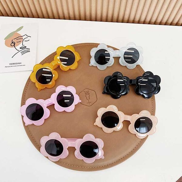 travel show children sunglasses with lovely flowers seaside holiday concave shape anti ultraviolet tide, Blue
travel show children sunglasses with lovely flowers seaside holiday concave shape anti ultraviolet tide, Blue