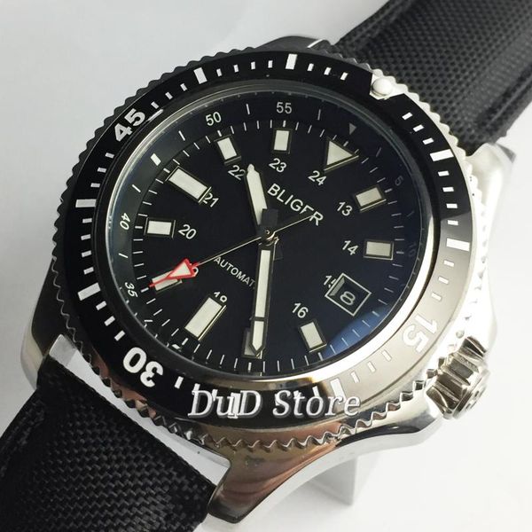 wristwatches 44mm stainless steel case sapphire black ceramic bezel luminous dial leather strap automatic date mens watch, Slivery;brown
wristwatches 44mm stainless steel case sapphire black ceramic bezel luminous dial leather strap automatic date mens watch, Slivery;brown
