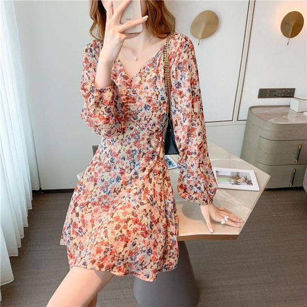 casual dresses woman dress 2021 autumn chiffon floral printed female fairy retro french short long sleeve, Black;gray
casual dresses woman dress 2021 autumn chiffon floral printed female fairy retro french short long sleeve, Black;gray