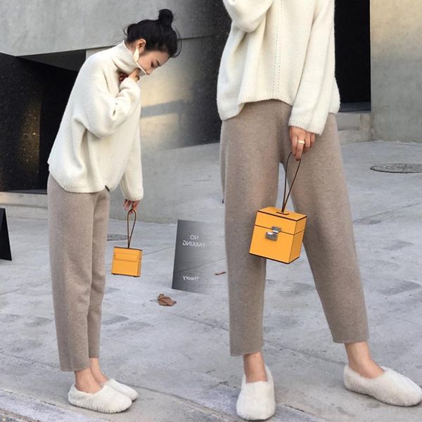 women's pants & capris 2021 autumn winter thick casual harem female loose carrot ladies solid warm knitted trousers e706, Black;white
women's pants & capris 2021 autumn winter thick casual harem female loose carrot ladies solid warm knitted trousers e706, Black;white