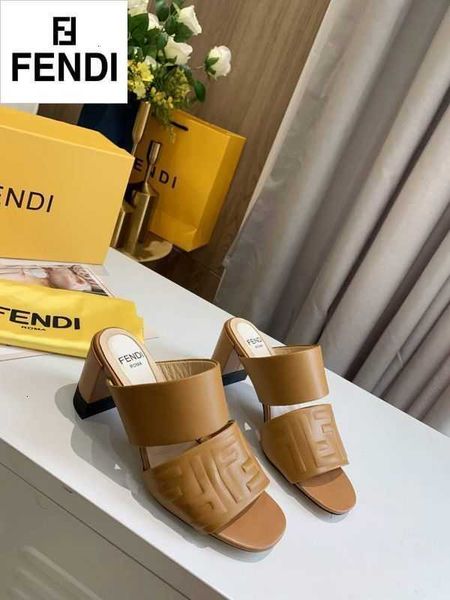 designer luxury shoes brand women casual slides handmade walking tennis thongs sandals slippers mules wkzm, Black;white
designer luxury shoes brand women casual slides handmade walking tennis thongs sandals slippers mules wkzm, Black;white