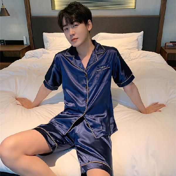men's sleepwear -5xl 2021 summer short black plaid silk pajama for men 2pc plus size set 3xl luxury pijama hombre, Black;brown
men's sleepwear -5xl 2021 summer short black plaid silk pajama for men 2pc plus size set 3xl luxury pijama hombre, Black;brown
