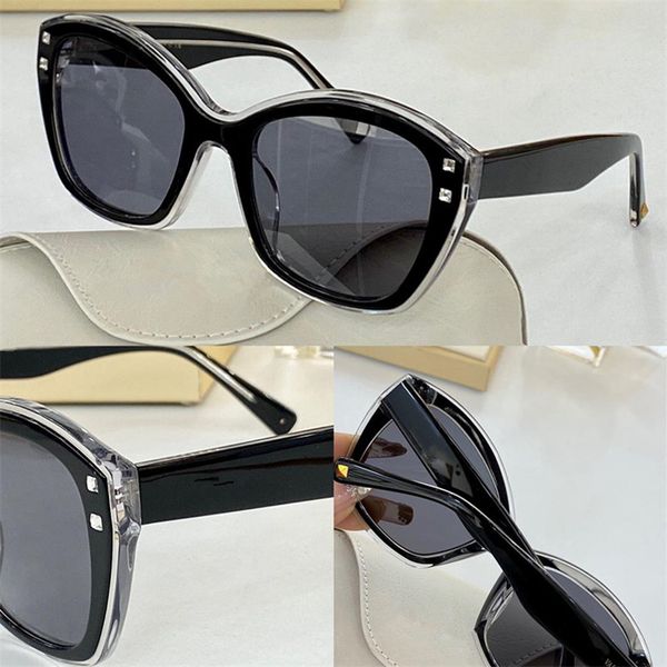 4186 fashion summer cat eye style gradient lens sunglasses uv 400 protection for women vintage transparent outer frame come with case classi, White;black
4186 fashion summer cat eye style gradient lens sunglasses uv 400 protection for women vintage transparent outer frame come with case classi, White;black