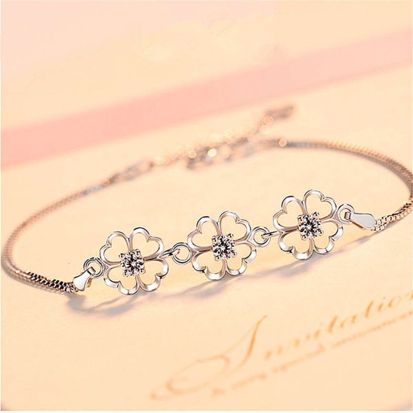 korean version simple personalized jewelry four leaf silver bracelet women's design lucky grass bracelet, Black
korean version simple personalized jewelry four leaf silver bracelet women's design lucky grass bracelet, Black