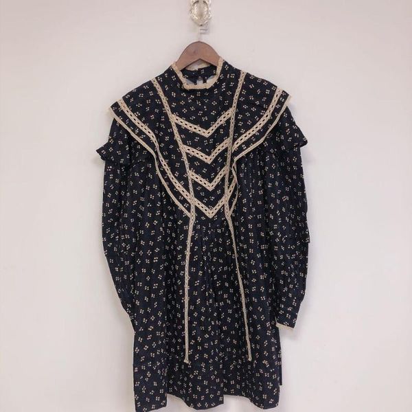 casual dresses retro floral women knee-length dress lace trim stitching long sleeve ruffles short 2021, Black;gray
casual dresses retro floral women knee-length dress lace trim stitching long sleeve ruffles short 2021, Black;gray