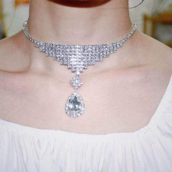 chains fashion rhinestone drop pendant women's choker necklace pomecia shiny crystal clavicle chain jewelry accessories, Silver
chains fashion rhinestone drop pendant women's choker necklace pomecia shiny crystal clavicle chain jewelry accessories, Silver