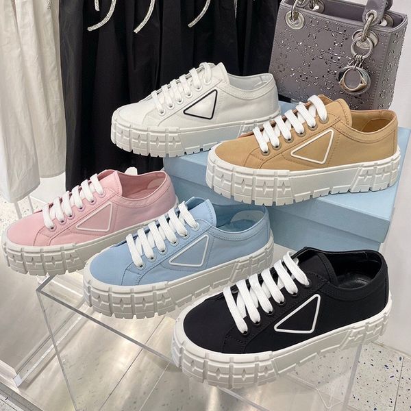 family thick bottom biscuit shoes 2021 early spring triangle standard muffin canvas versatile heightening sports small white, Black
family thick bottom biscuit shoes 2021 early spring triangle standard muffin canvas versatile heightening sports small white, Black