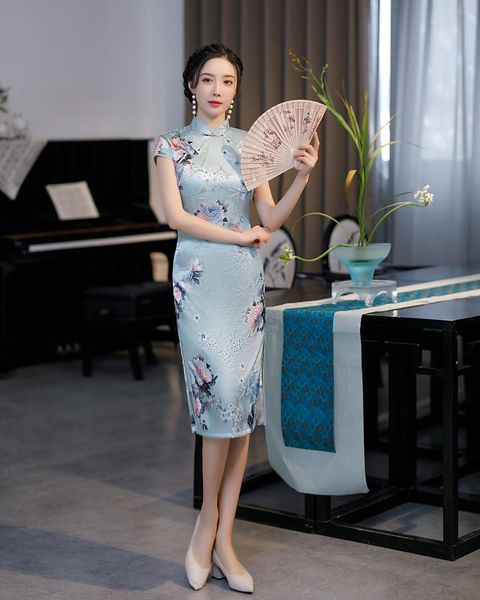 spring women print floral knee-length cheongsam banquet satin strainght skirt plus size 4xl daily chinese dress qipao gown ethnic clothing, Red
spring women print floral knee-length cheongsam banquet satin strainght skirt plus size 4xl daily chinese dress qipao gown ethnic clothing, Red