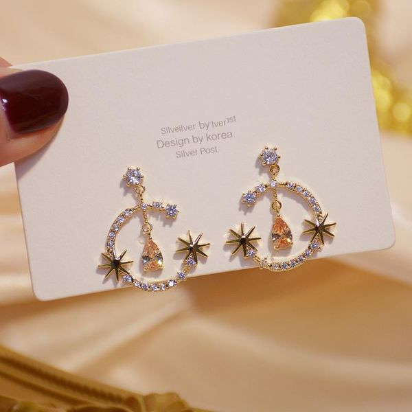 hoop & huggie lexie diary small zircon earrings bone tiny for women accessory gift wholesale jewelry, Golden;silver
hoop & huggie lexie diary small zircon earrings bone tiny for women accessory gift wholesale jewelry, Golden;silver